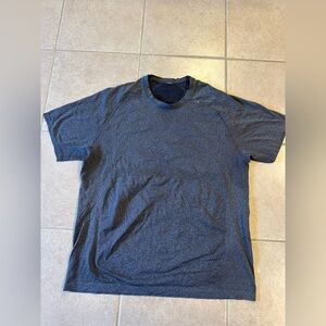 Lululemon Men's Metal Vent Tech Athletic Shirt